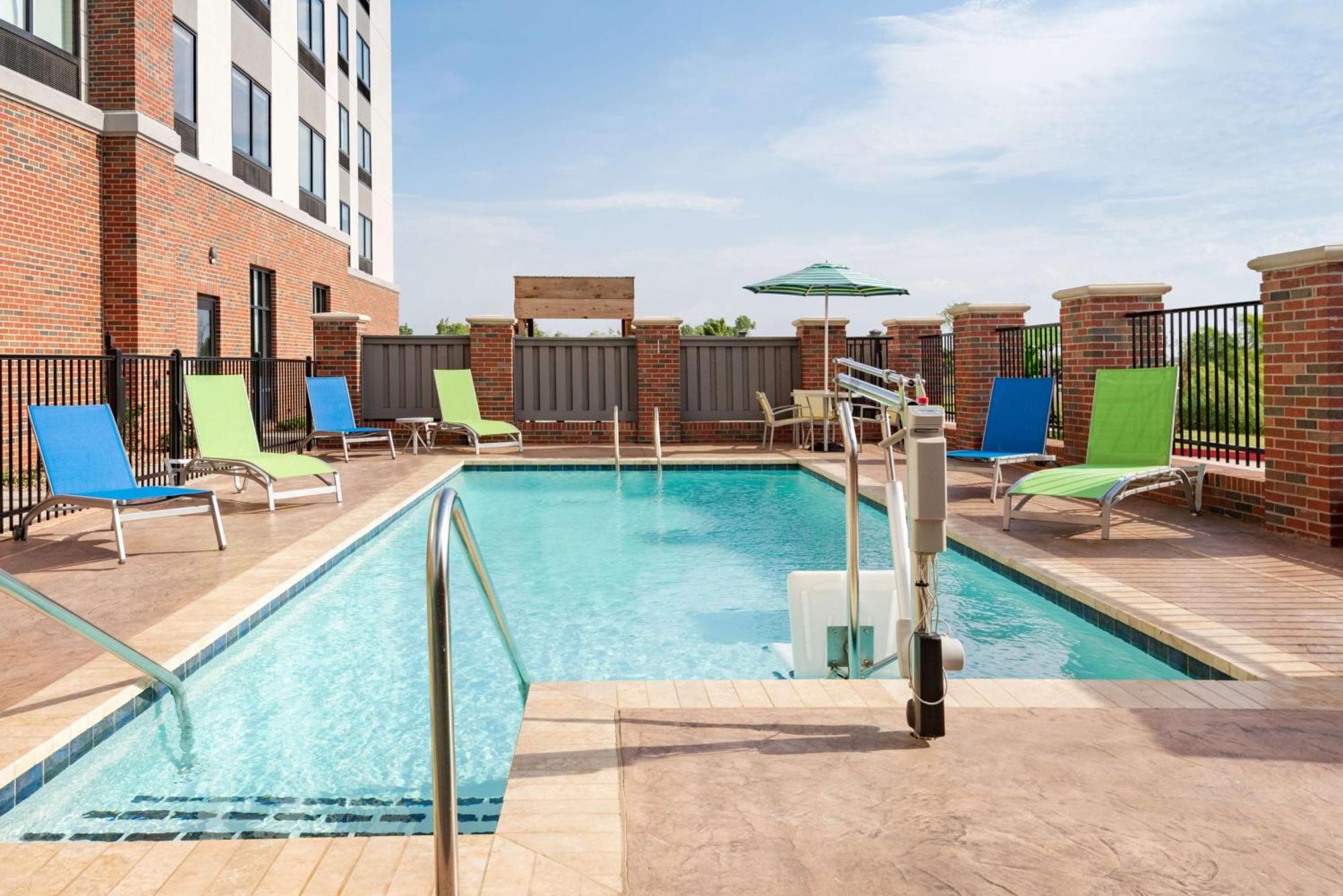 Hampton Inn & Suites Norman-Conference Center Area, Ok Luaran gambar